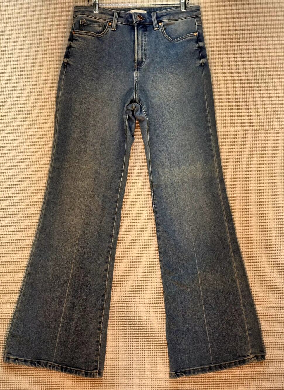 Lauren Conrad Super HighRise Flare Jeans Size 10 Light Wash Blue Y2K Retro Indie